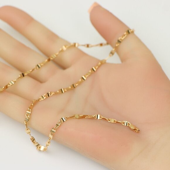 "Twisted Flat Link Rose Gold Necklace, Modern Chic Chain Design, XPNL0183 - Picture 2 of 12